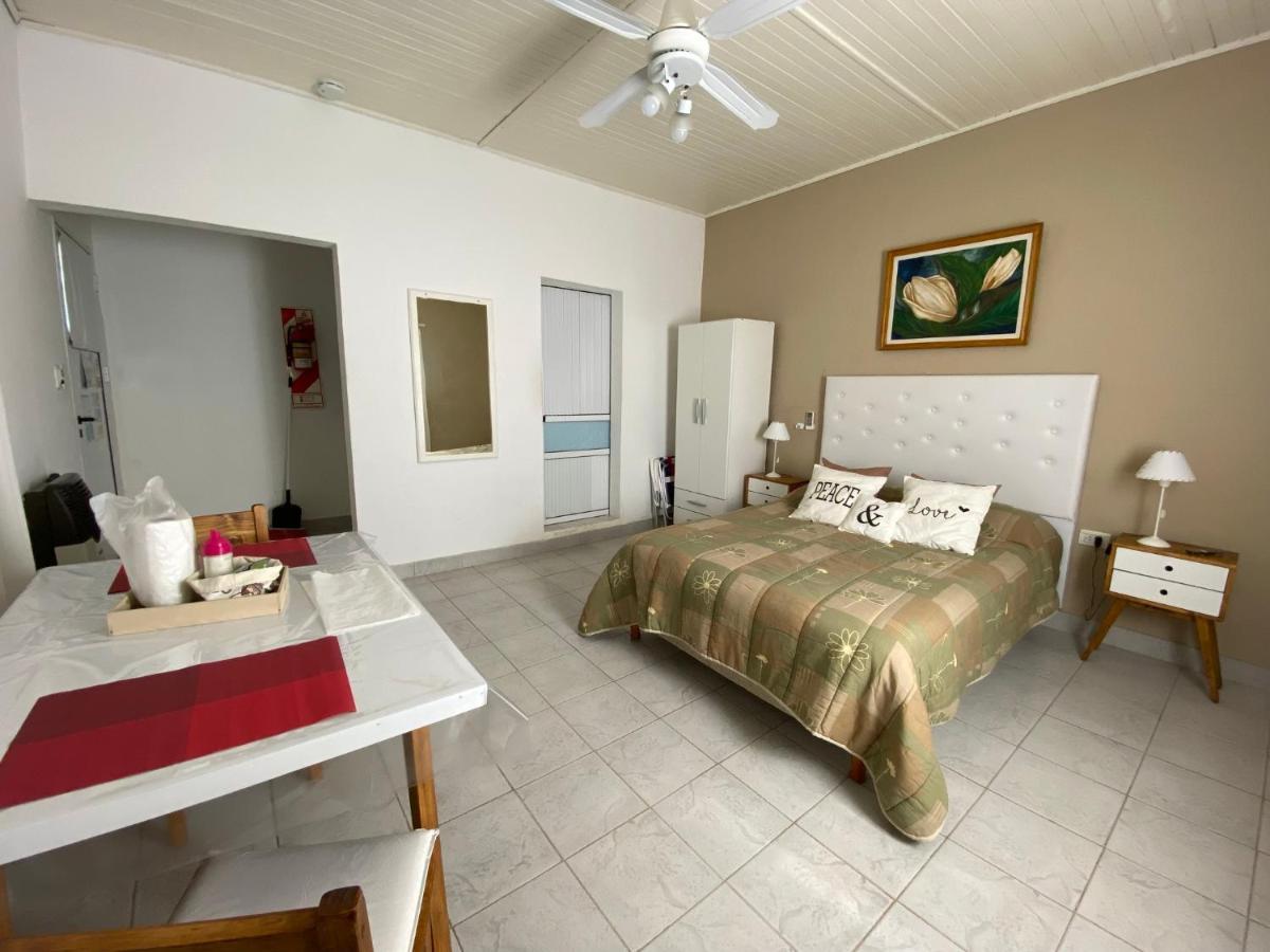 Lo De Nora, Coloner Apartment *